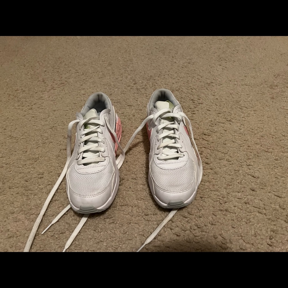 Girl’s Nike 3.5